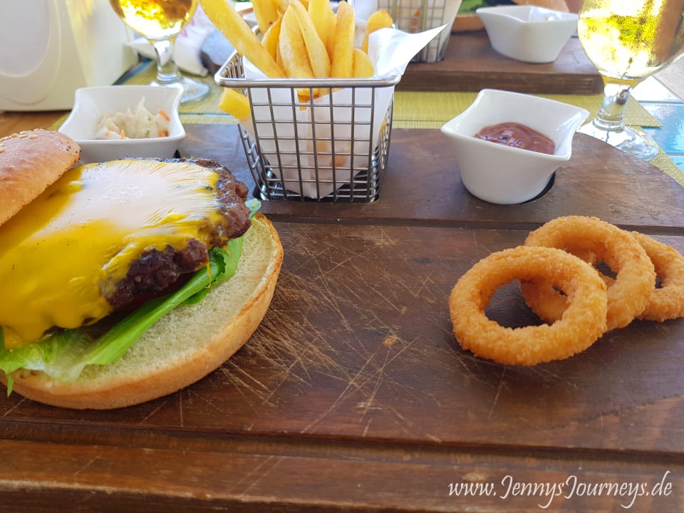 Gastro Acanthus Cennet Barut Collection