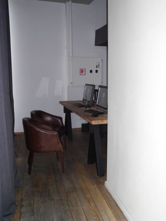 Gästecomputer Hotel Kazbegi