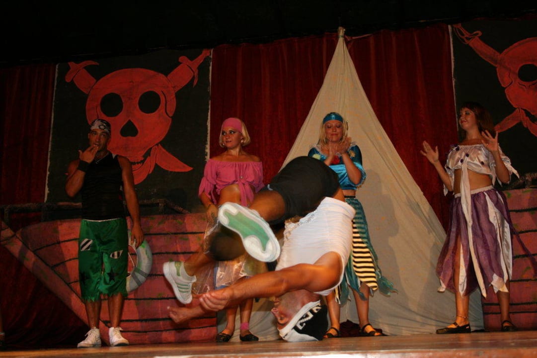 Ganz schön akrobatisch Can Garden Resort