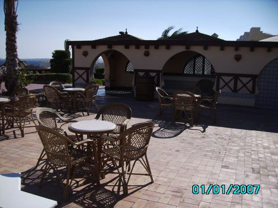 geschlossene Bar Charmillion Club Resort