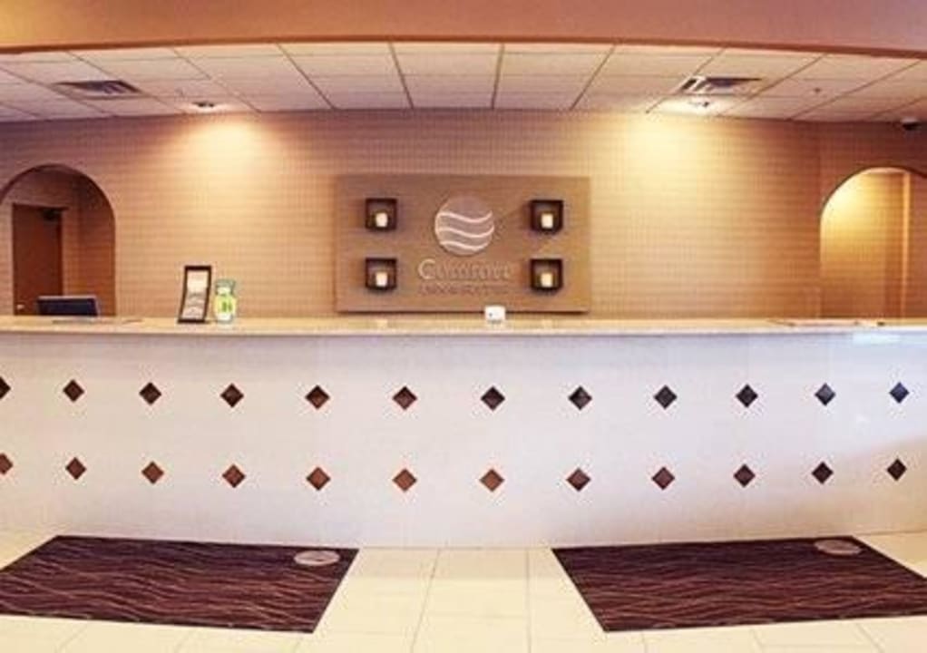 Lobby  Comfort Inn