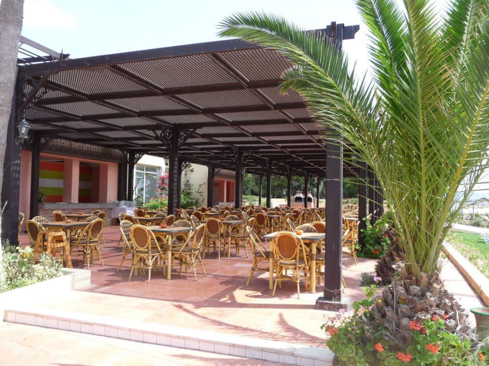 Tagesrestaurant direkt am Strand Hotel Paradis Palace