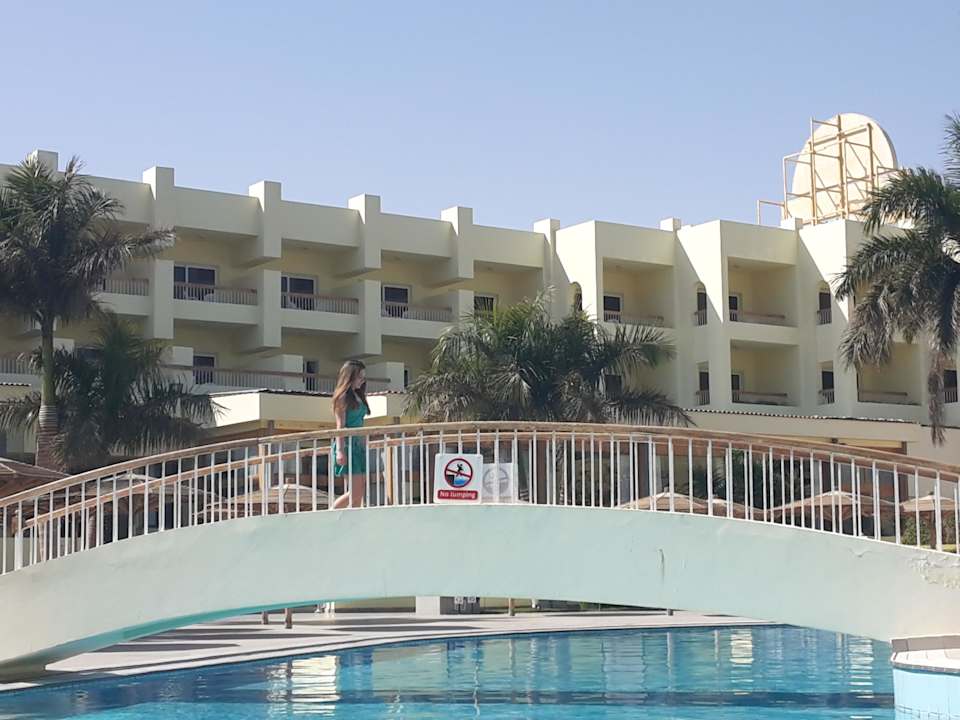 Pool Palm Beach Resort