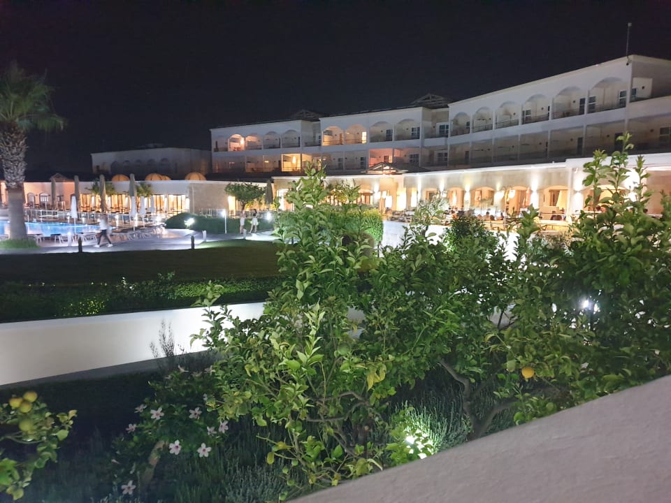 Außenansicht Neptune Luxury Resort