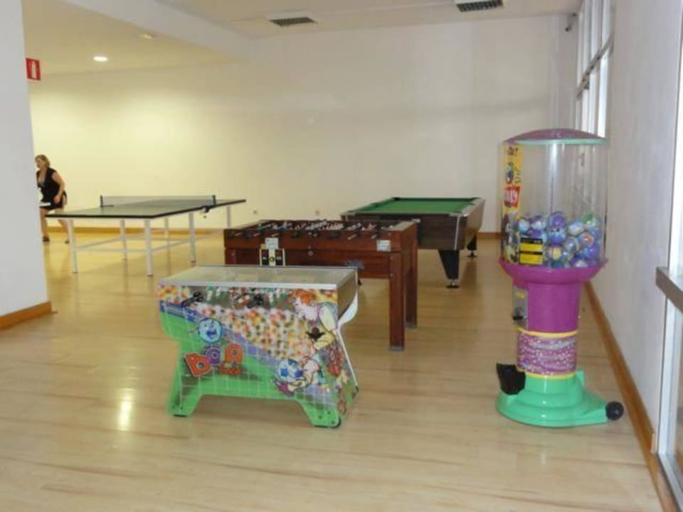 Spielraum Iberostar Waves Bouganville Playa