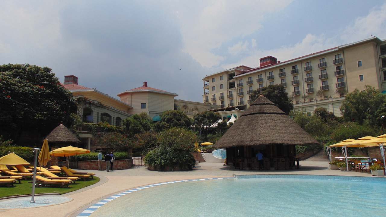 Pool Hotel Sheraton Addis