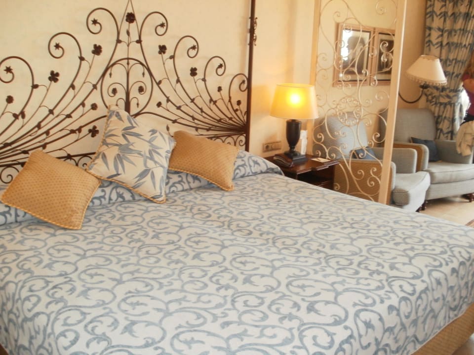 Sypialnia Secrets Bahia Real Resort & SPA