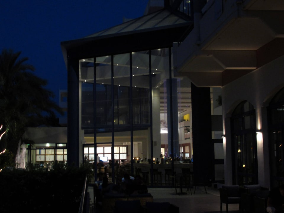 Barterrasse - wenig Licht Kresten Palace Hotel