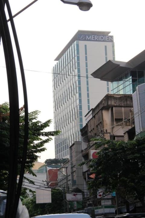 Le Meridien Bangkok aus Sicht von Patpong Hotel Le Meridien Bangkok