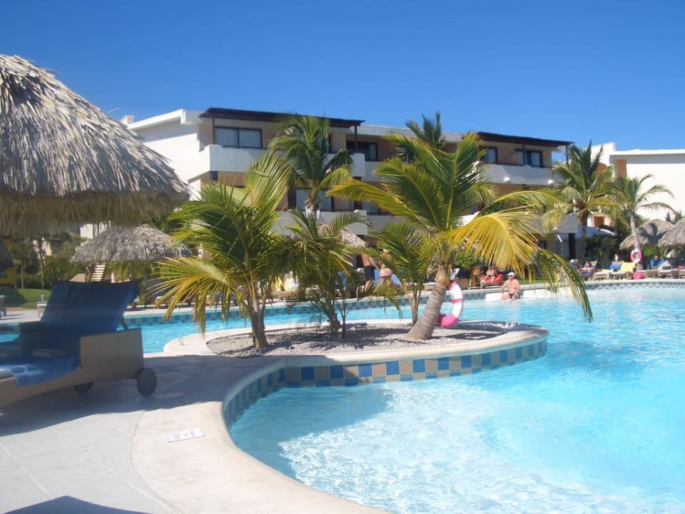 Pool  Catalonia Royal Bavaro - Adults only