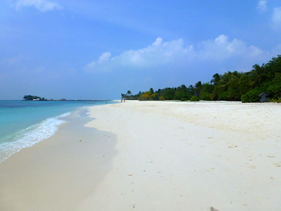 Strand Kuredu Island Resort & Spa