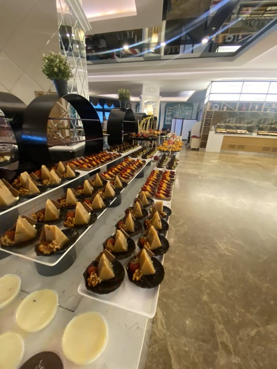 Gastro Granada Luxury Okurcalar