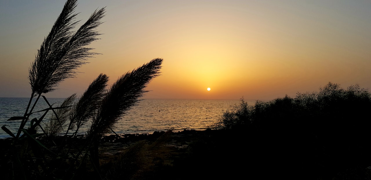 Strand Crystal Springs Beach Hotel