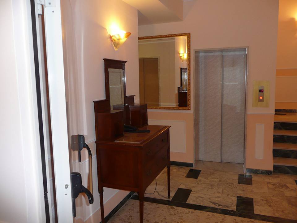 Flur Hotel Cristina