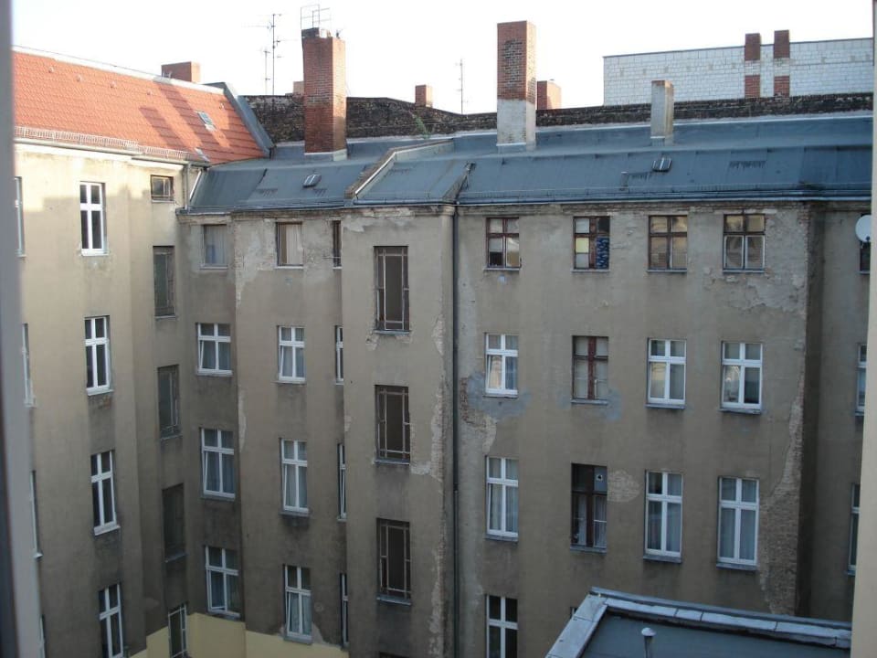 Auusicht auf Innenhof Hotel Atrium Charlottenburg