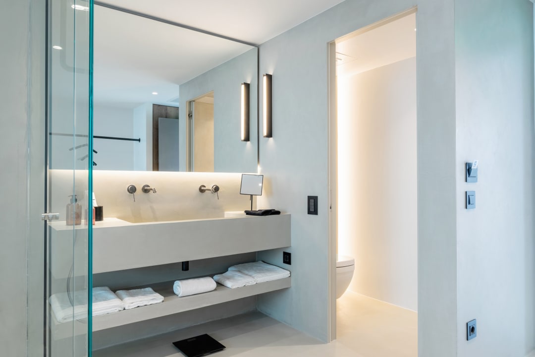 Zimmer Domes White Coast Milos, Adults Only