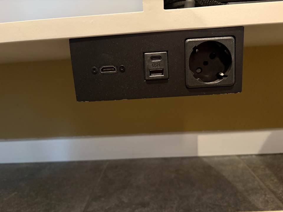 Zimmer Dormio Resort Maastricht