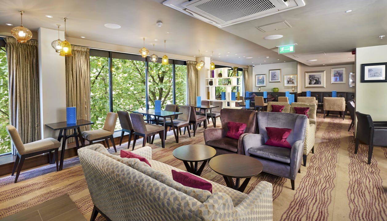 Executive lounge Hilton London Olympia