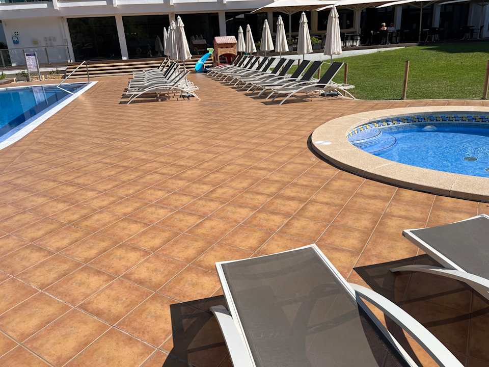 Pool Hotel Luxor
