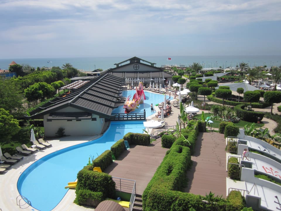 Blick von der Drachenrutsche Limak Lara Deluxe Hotel & Resort