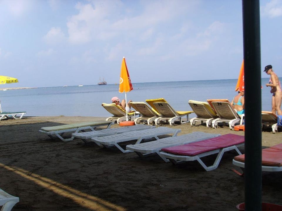 Strand Leda Beach Hotel