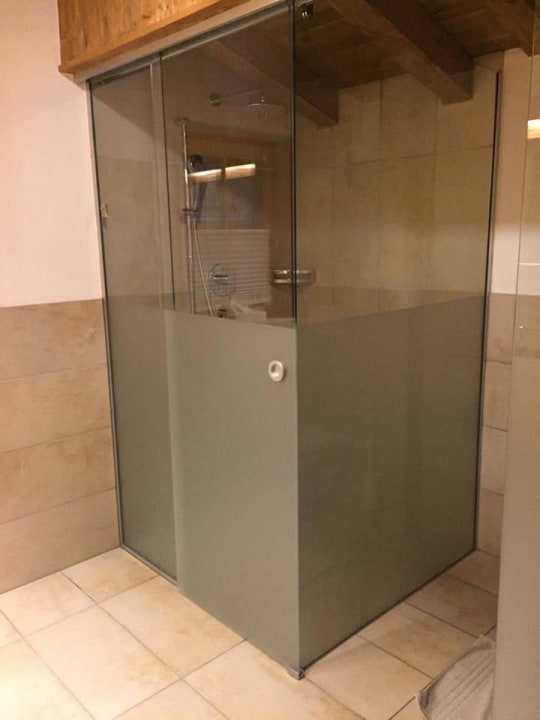 Dusche Hüttendorf Ladizium