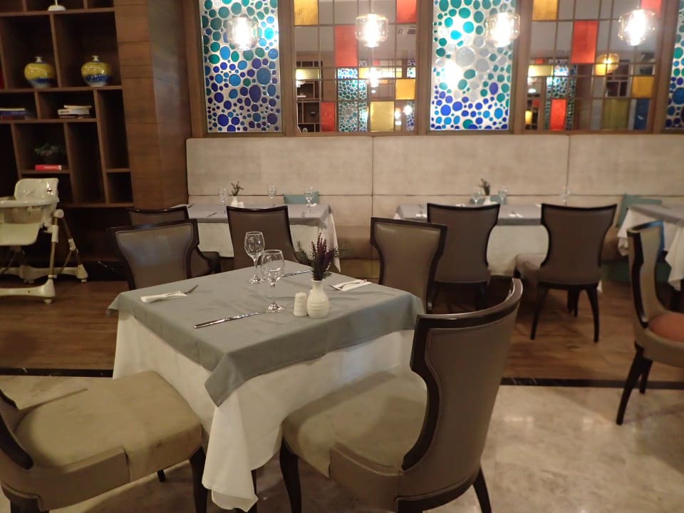 Gastro Royal Seginus