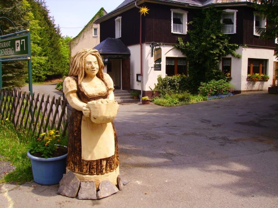 Außenansicht Hotel & Restaurant Haus Muldenberg