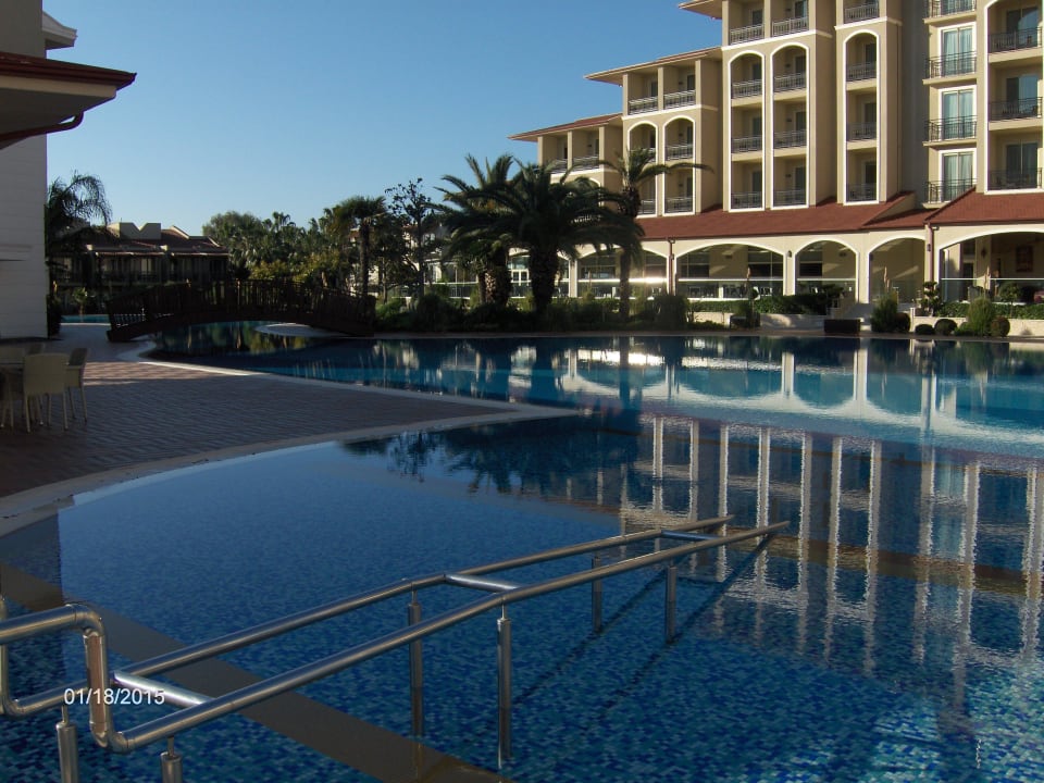 Quiet pool Paloma Oceana