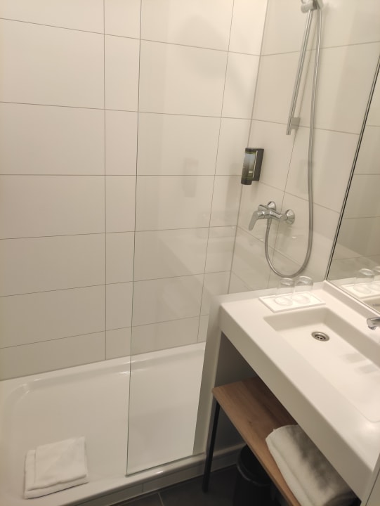 Zimmer LOGINN Hotel Leipzig by ACHAT