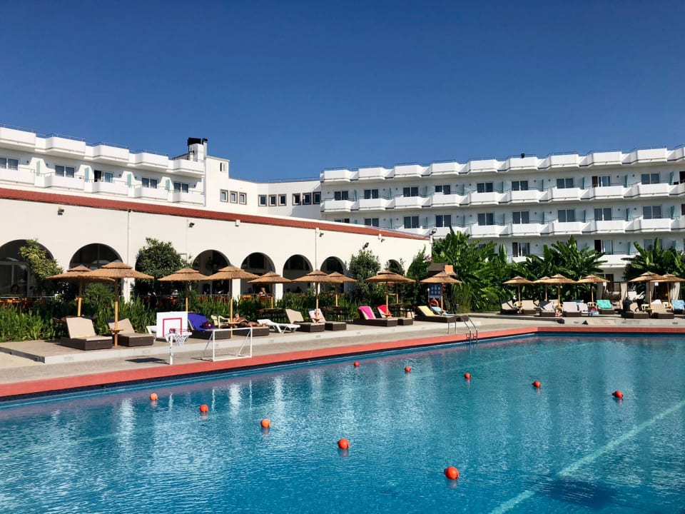 Pool Irene Palace Beach Resort Club alltoura
