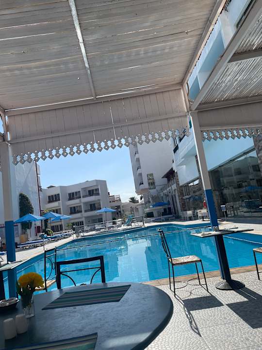 Pool Marlin Inn Azur Resort