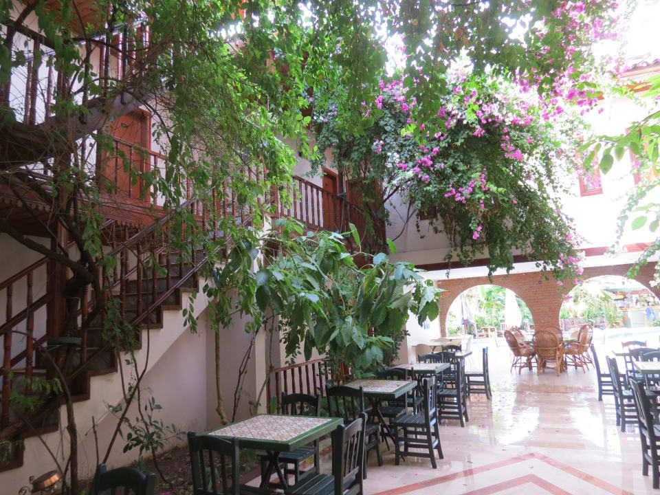 Patio Konak Melsa Hotel Dalyan