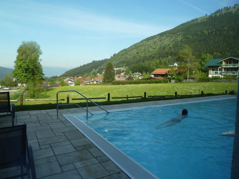 Beheizter Außen.-Innenpool Panoramahotel Oberjoch