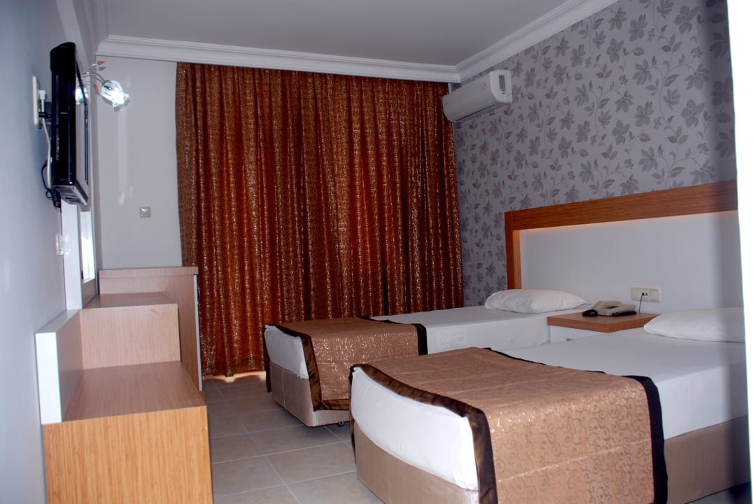 Room Hotel Diamore
