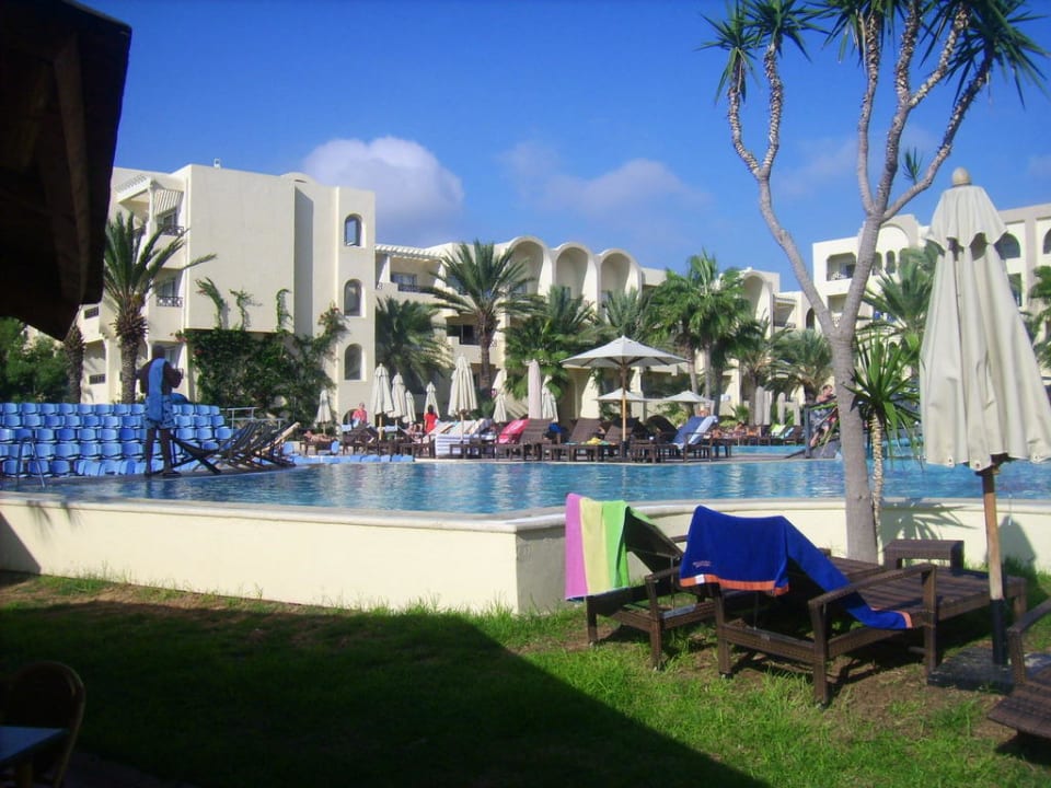 Poolanlage Hotel Paradis Palace