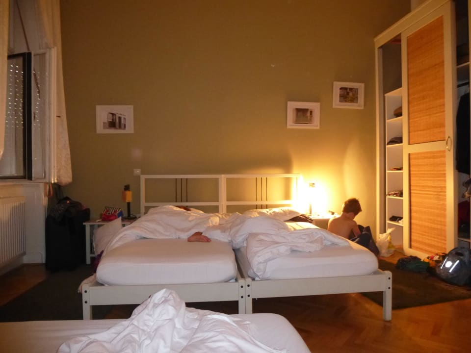 Familienzimmer - Green Room Pension Budapest Rooms