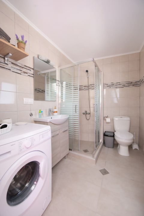 Zimmer Happy Days Home Apartment & Studio/Penthouse