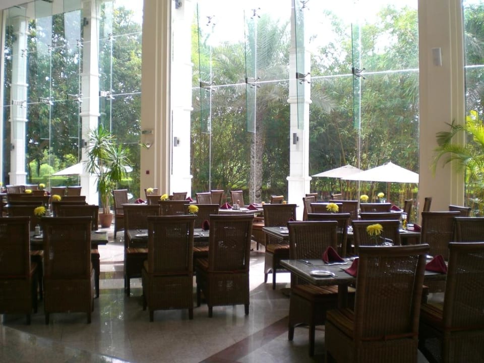 Restaurant Hotel Al Nahda Resort & Spa
