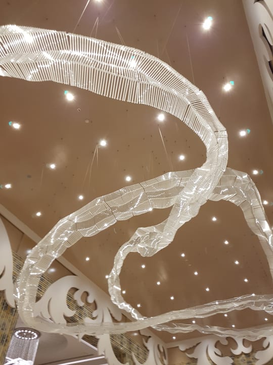 Lobby Azura Deluxe Resort & Spa Hotel