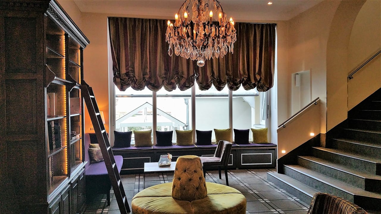 Lobby DORMERO Hotel Coburg