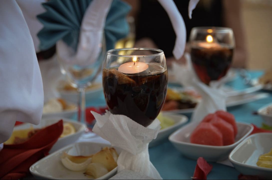 Gastro Well Palace Side