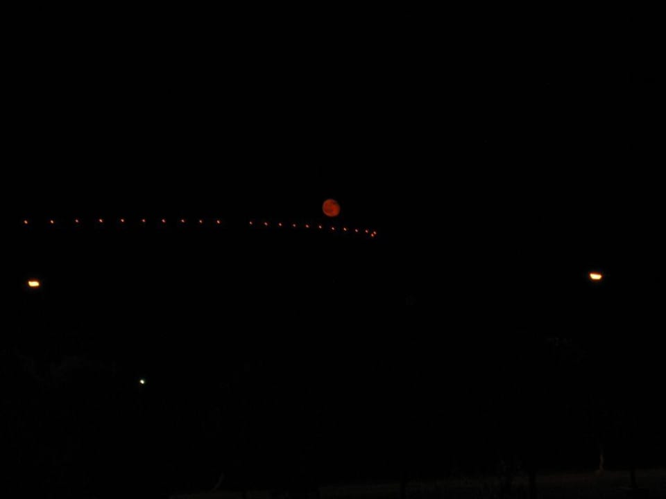 Romantischer Mondaufgang Ekaterini Hotel