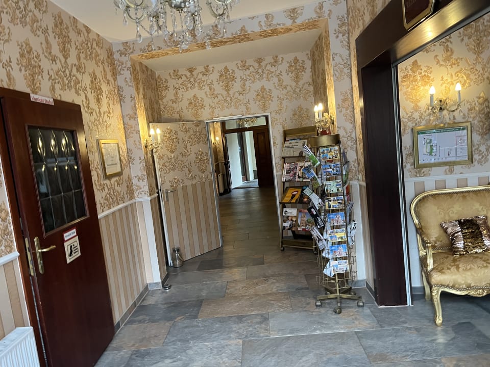 Lobby Hotel Schwarzer Adler Tangermünde