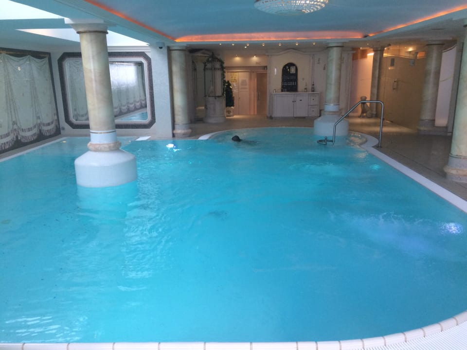 Pool Ski- und Aktivhotel Almhof Rupp