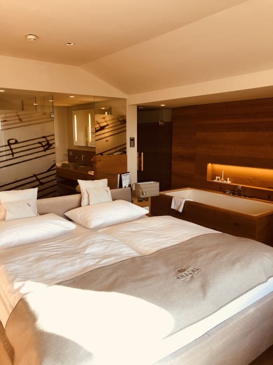 Zimmer Genussdorf Gmachl - Hotel & Spa