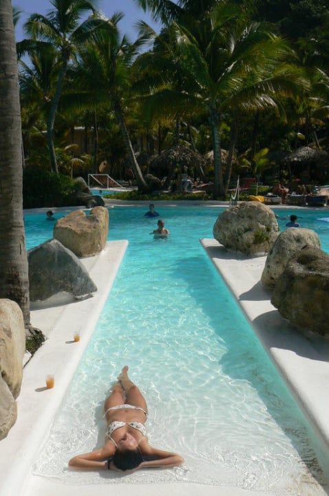 Pool Mambo Playabachata Hotel