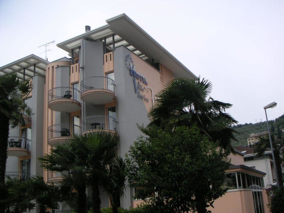 Aussenansicht Villa Enrica Feel good Hotel