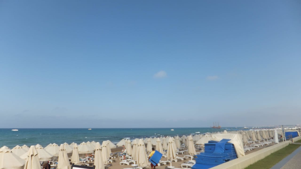 Strand Melas Resort Hotel