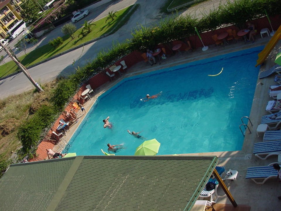 Basen Hotel Özgürhan